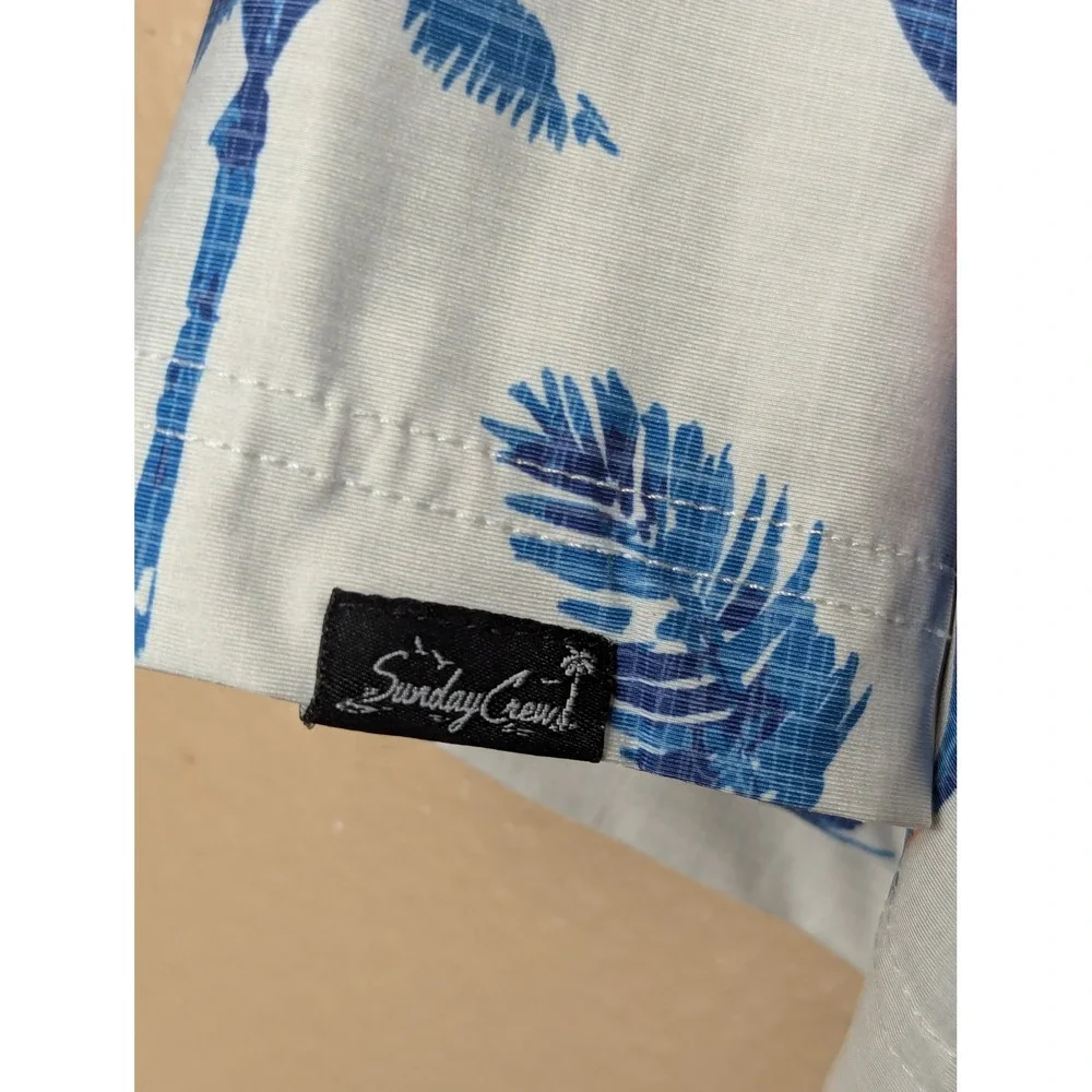 Sunday Crew Polo Shirt Mens XL White Blue Tropical Palm Bird of Paradise UPF 50+